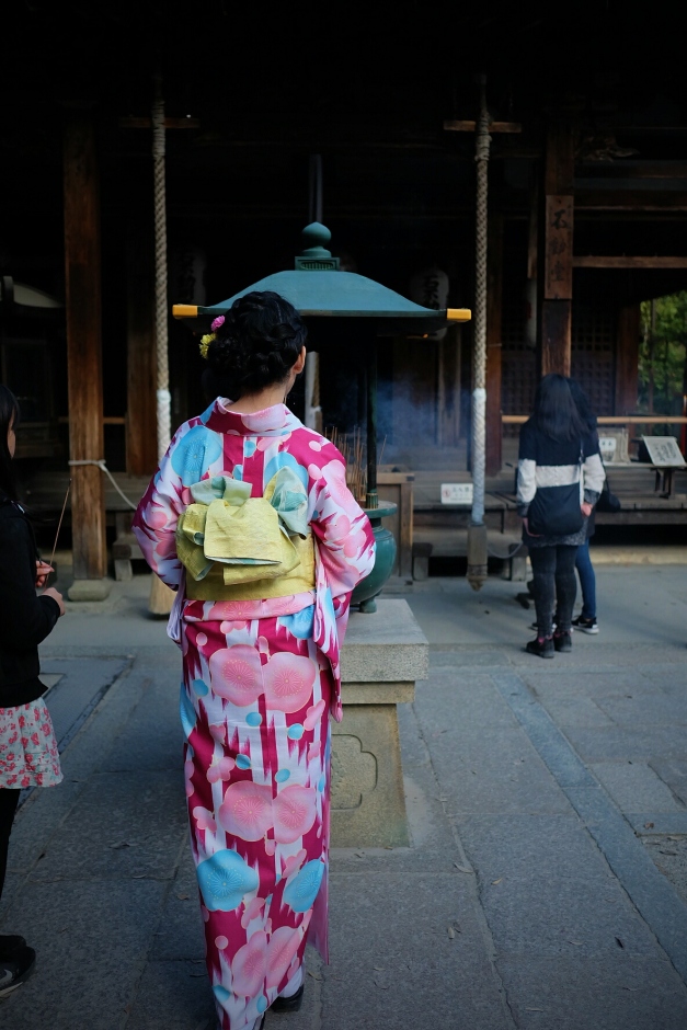 Kimono 2 Photo copyright Rebecca Lau